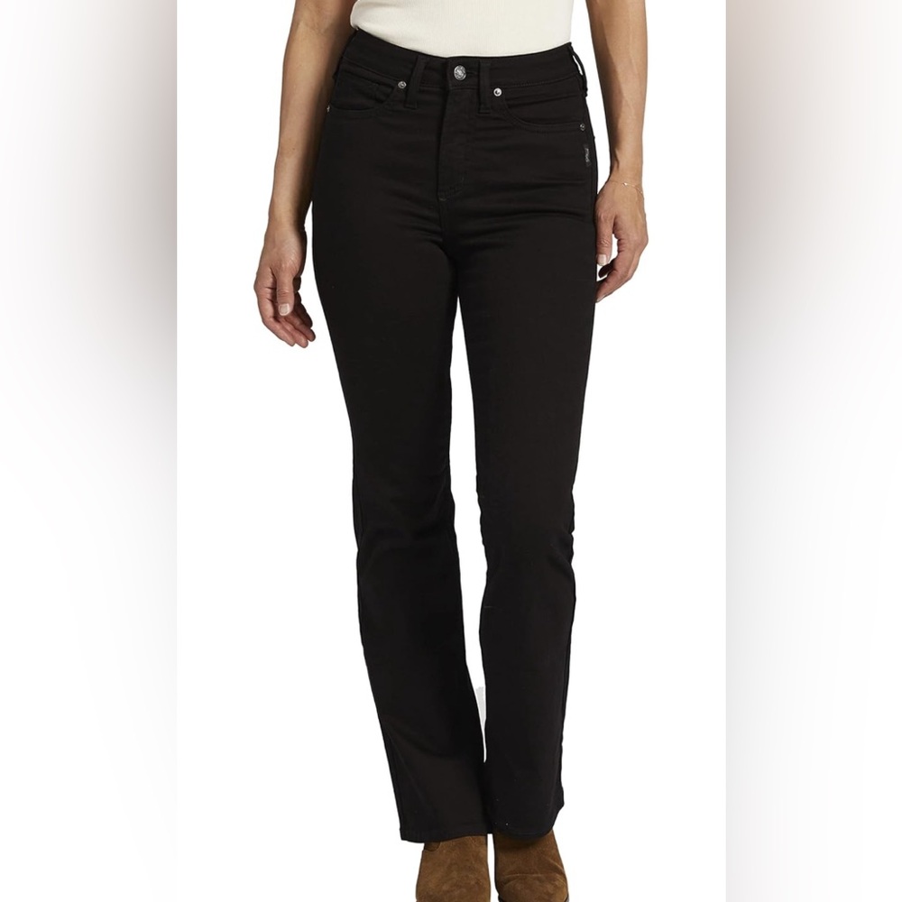 SILVER JEANS Infinite Fit Bootcut Black Jeans Size Small 33” Inseam NWT